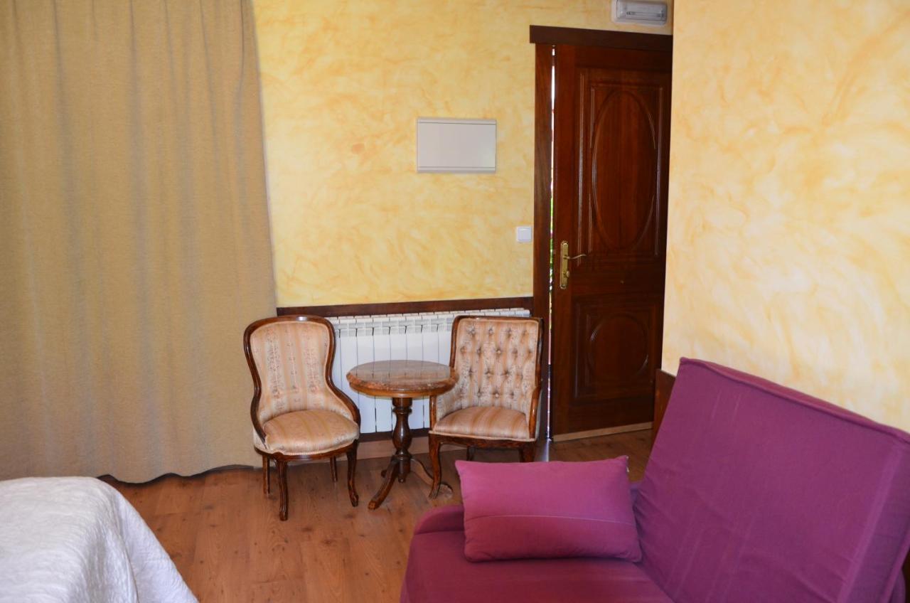 Hotel Arenas De Cabrales- Apartamentos Eksteriør billede